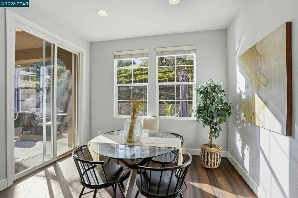 5244 Montecito Drive Concord CA 94521