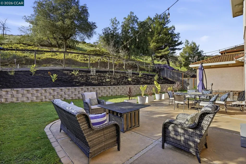 5244 Montecito Drive Concord CA 94521