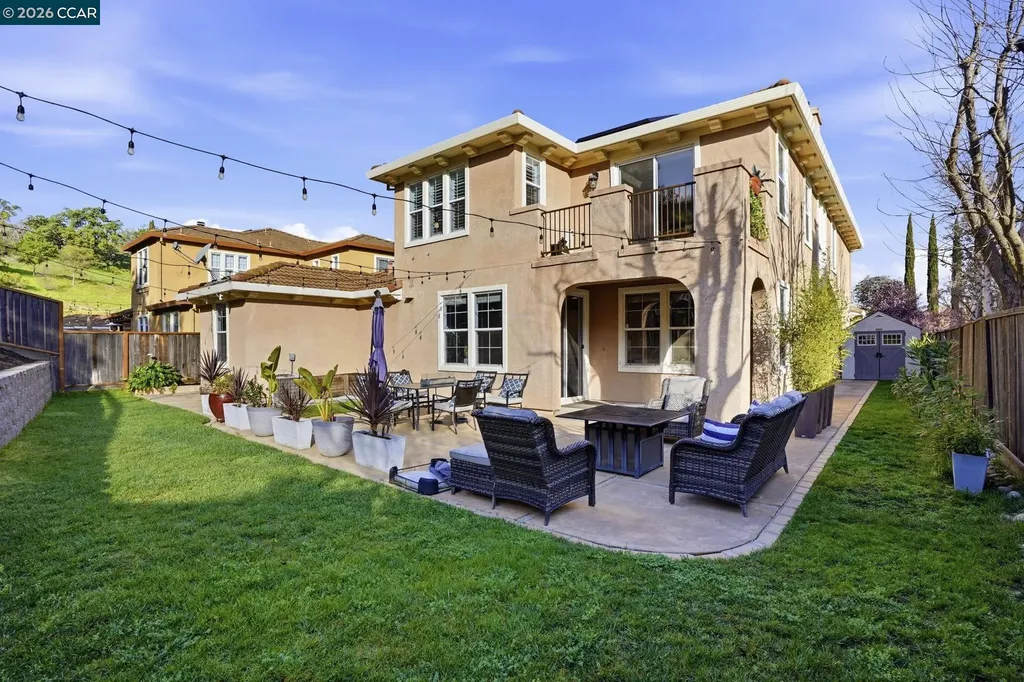 5244 Montecito Drive Concord CA 94521