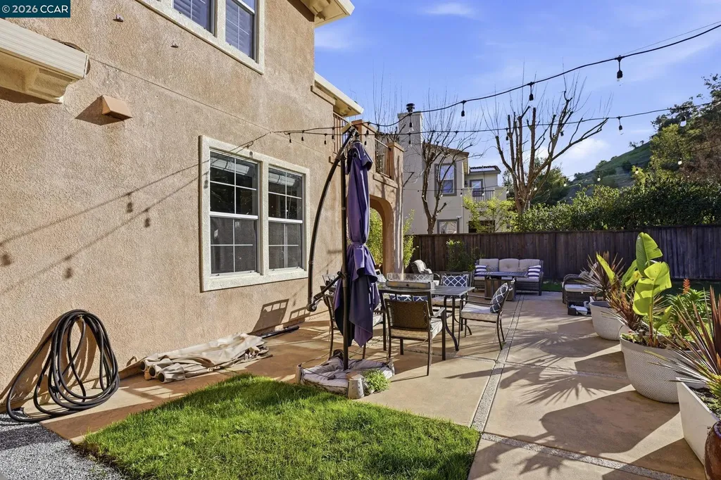 5244 Montecito Drive Concord CA 94521