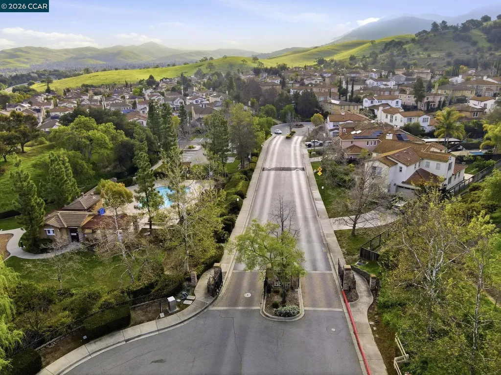 5244 Montecito Drive Concord CA 94521