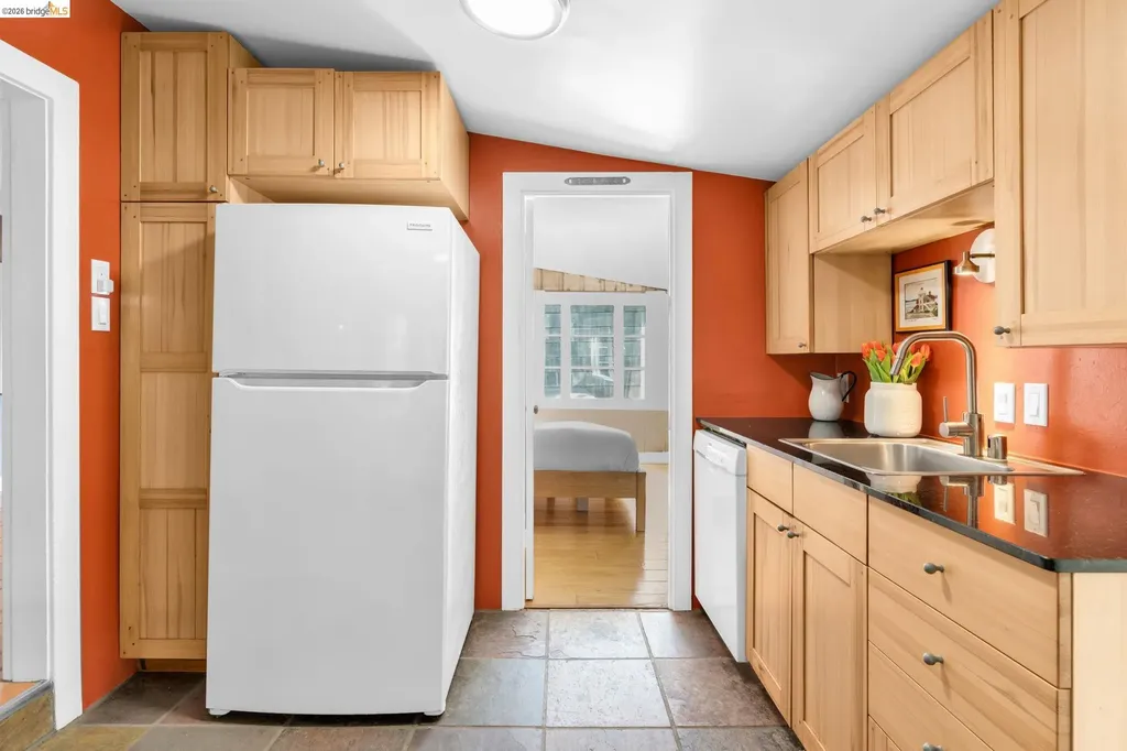 1101 Mountain Boulevard Oakland CA 94611