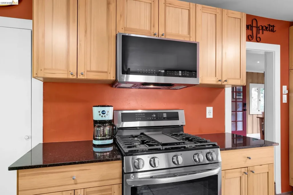 1101 Mountain Boulevard Oakland CA 94611