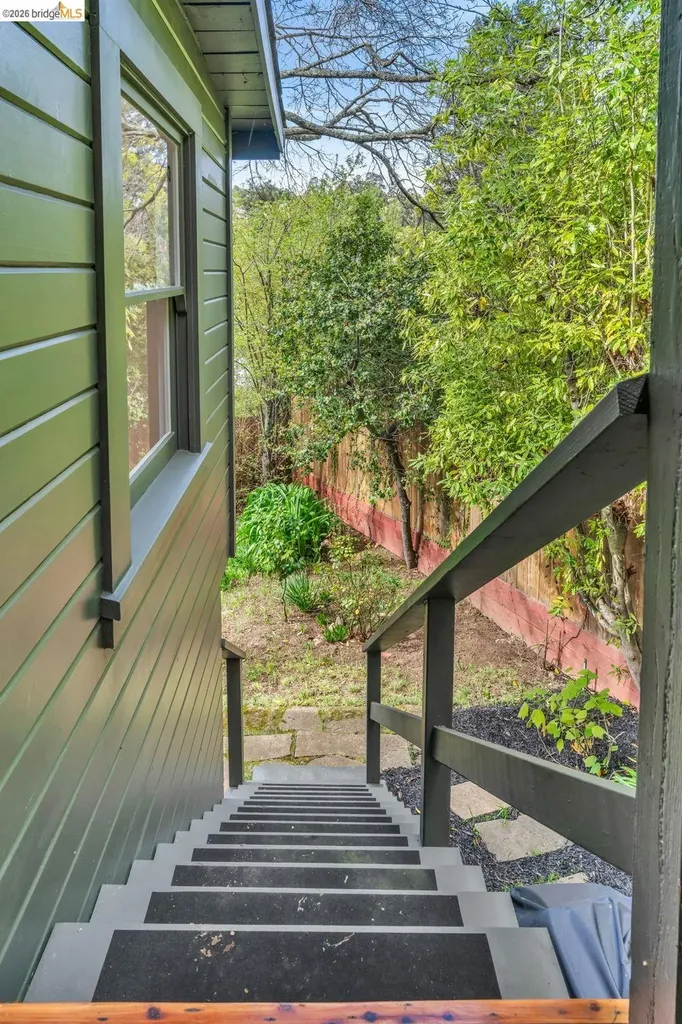 1101 Mountain Boulevard Oakland CA 94611