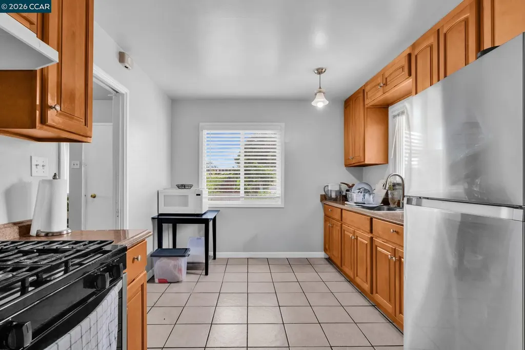 4778 Hilltop Drive El Sobrante CA 94803