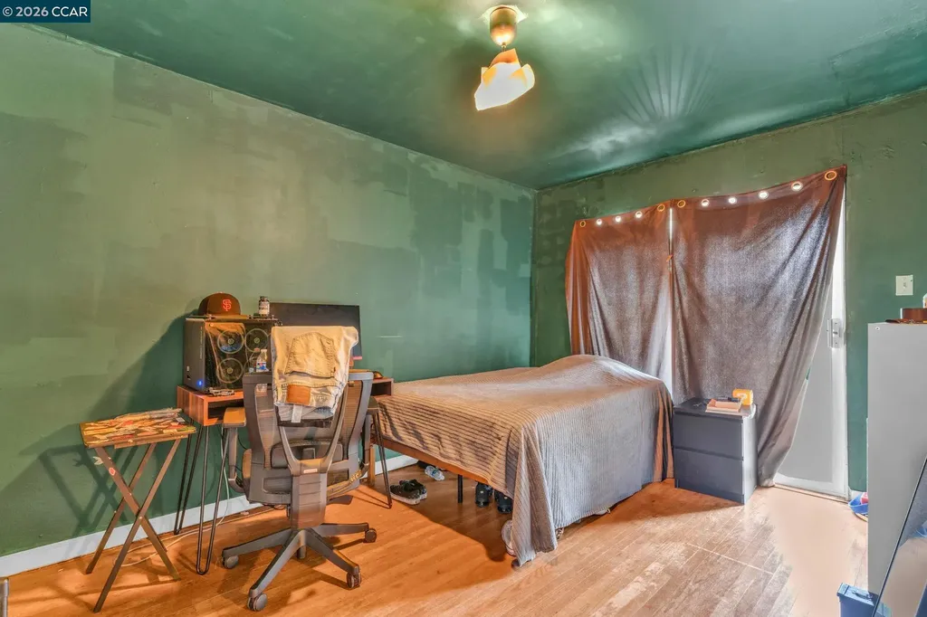 4778 Hilltop Drive El Sobrante CA 94803