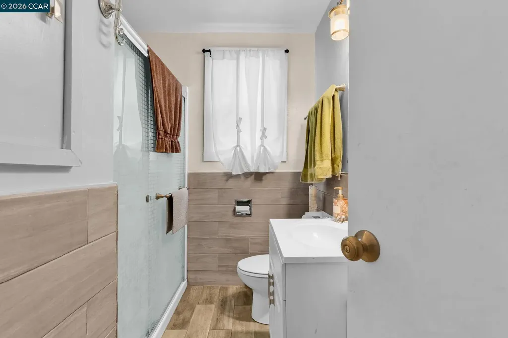 4778 Hilltop Drive El Sobrante CA 94803