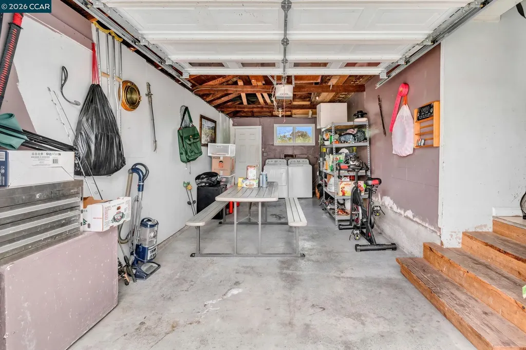 4778 Hilltop Drive El Sobrante CA 94803