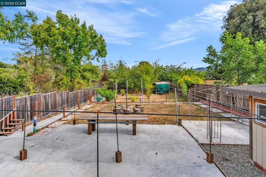 4778 Hilltop Drive El Sobrante CA 94803