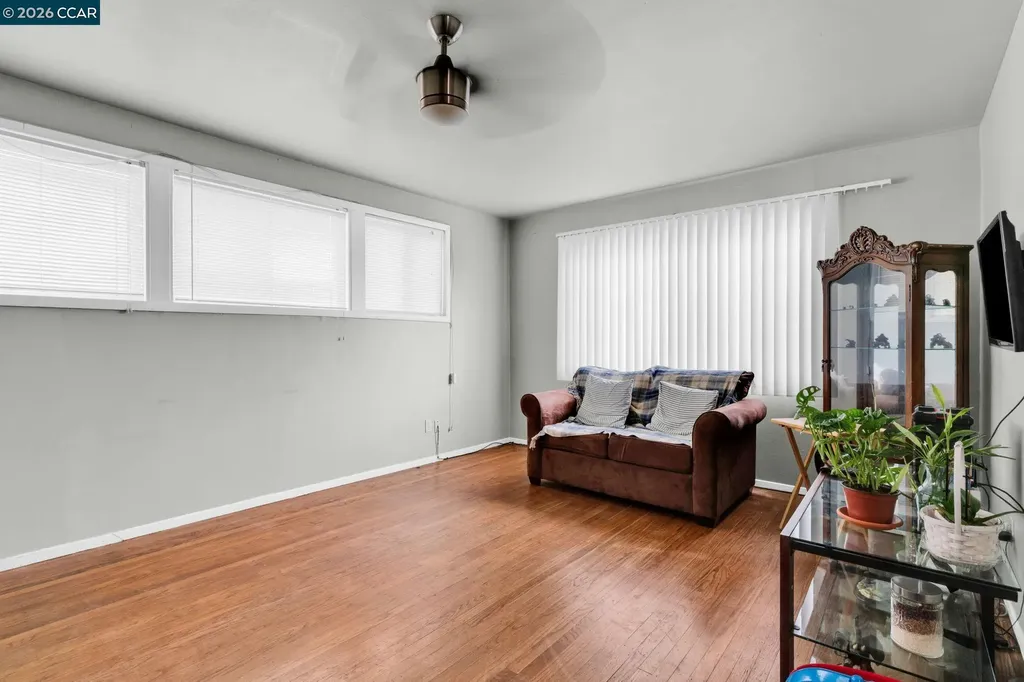 4778 Hilltop Drive El Sobrante CA 94803