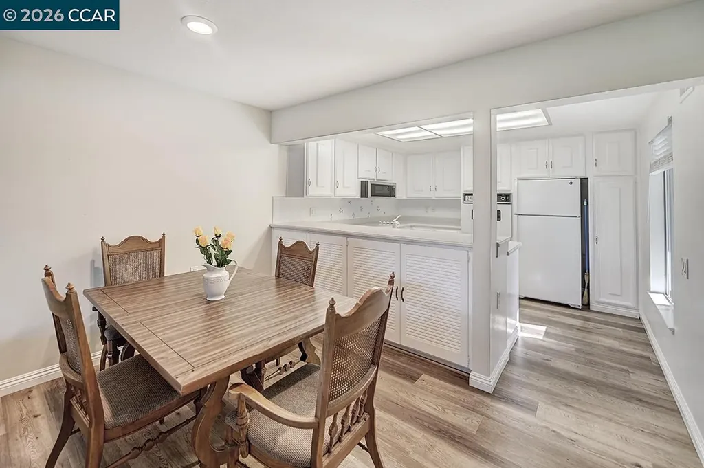 2724 Tice Creek Drive Walnut Creek CA 94595