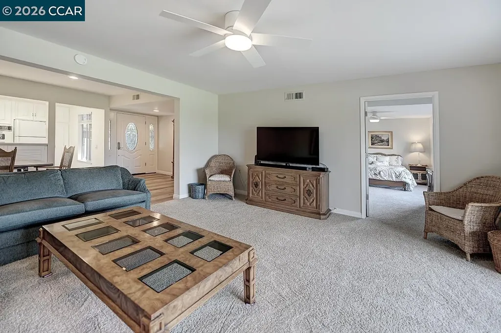 2724 Tice Creek Drive Walnut Creek CA 94595