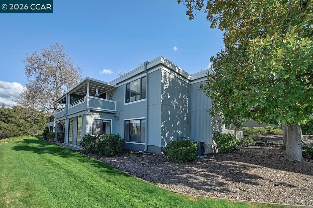 2724 Tice Creek Drive Walnut Creek CA 94595