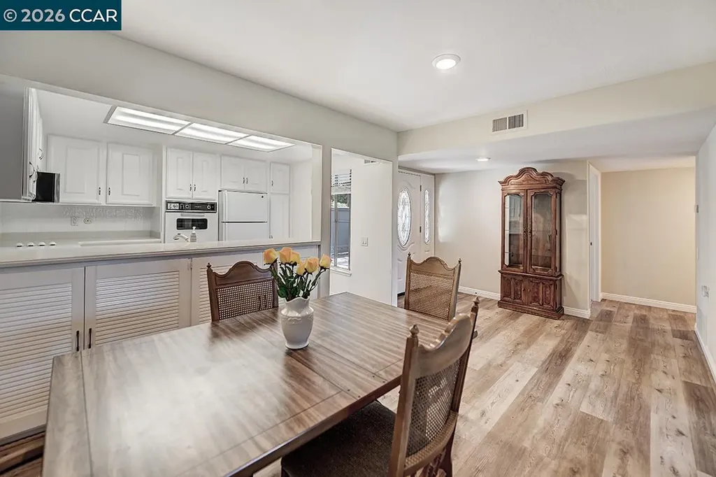 2724 Tice Creek Drive Walnut Creek CA 94595