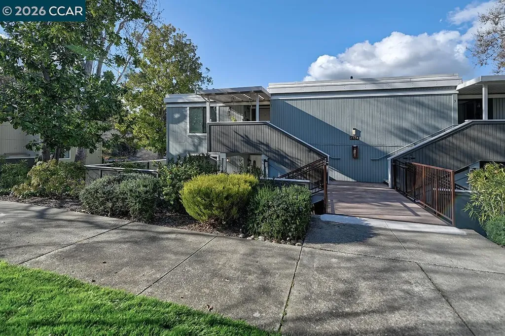 2724 Tice Creek Drive Walnut Creek CA 94595