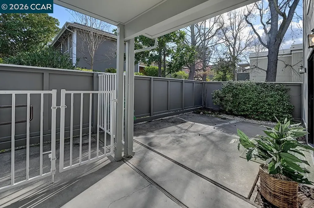 2724 Tice Creek Drive Walnut Creek CA 94595