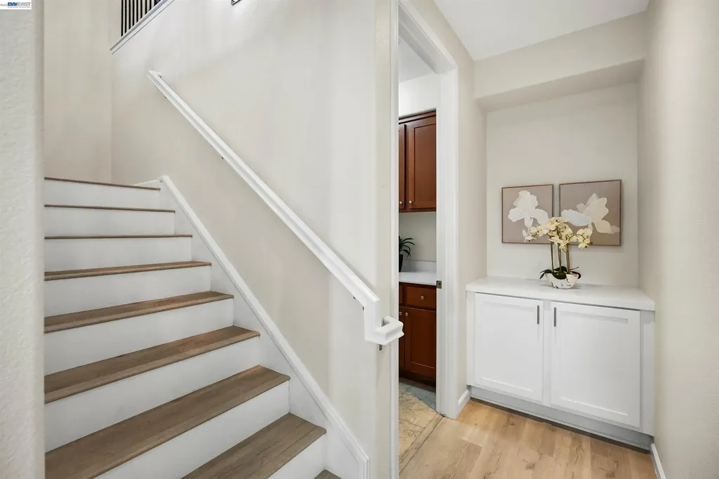 6299 Rocky Point Court Oakland CA 94605