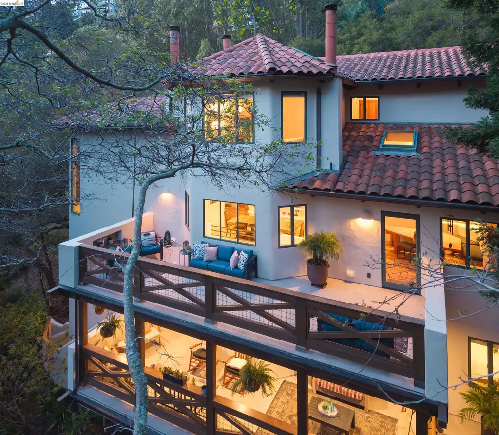 1102 Grand View Drive Berkeley CA 94705
