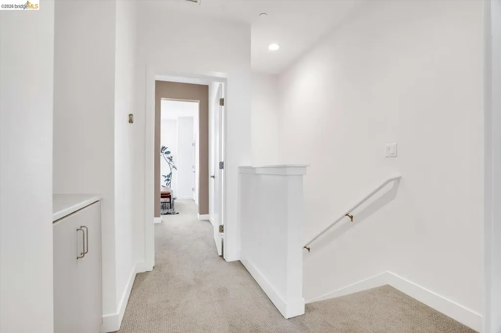 2229 Myrtle Street Oakland CA 94607