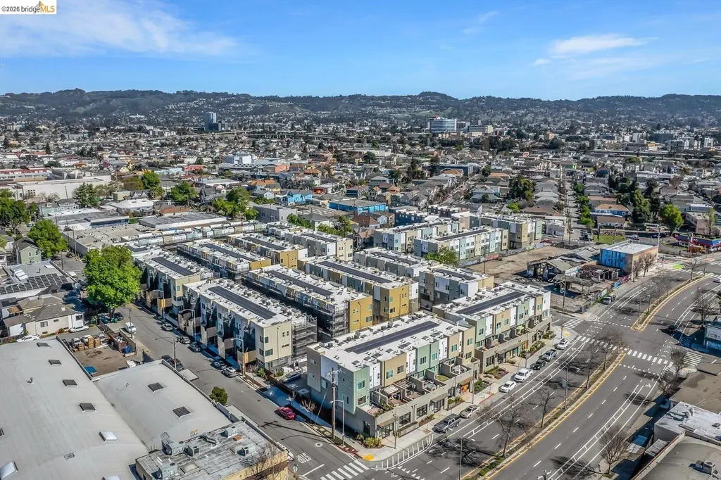 2229 Myrtle Street Oakland CA 94607