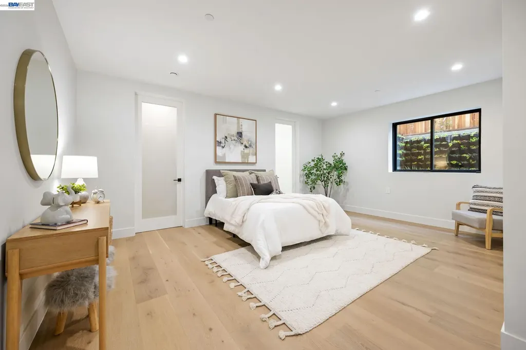 5883 Margarido Drive Oakland CA 94618