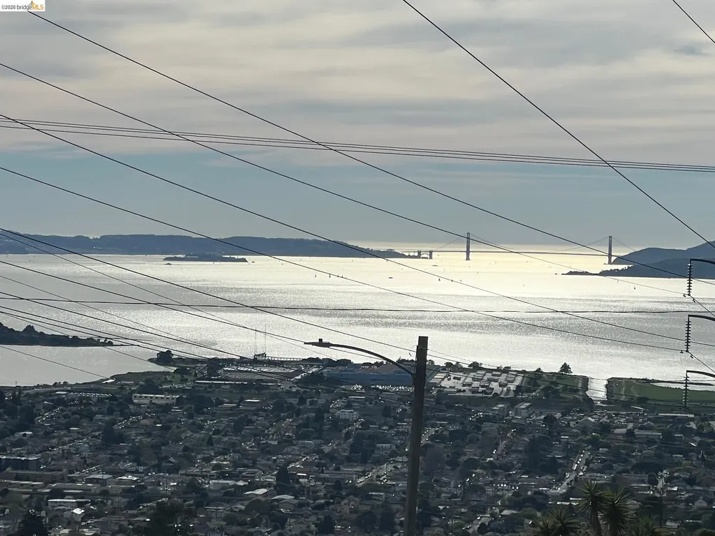 8440 Terrace Drive El Cerrito CA 94530