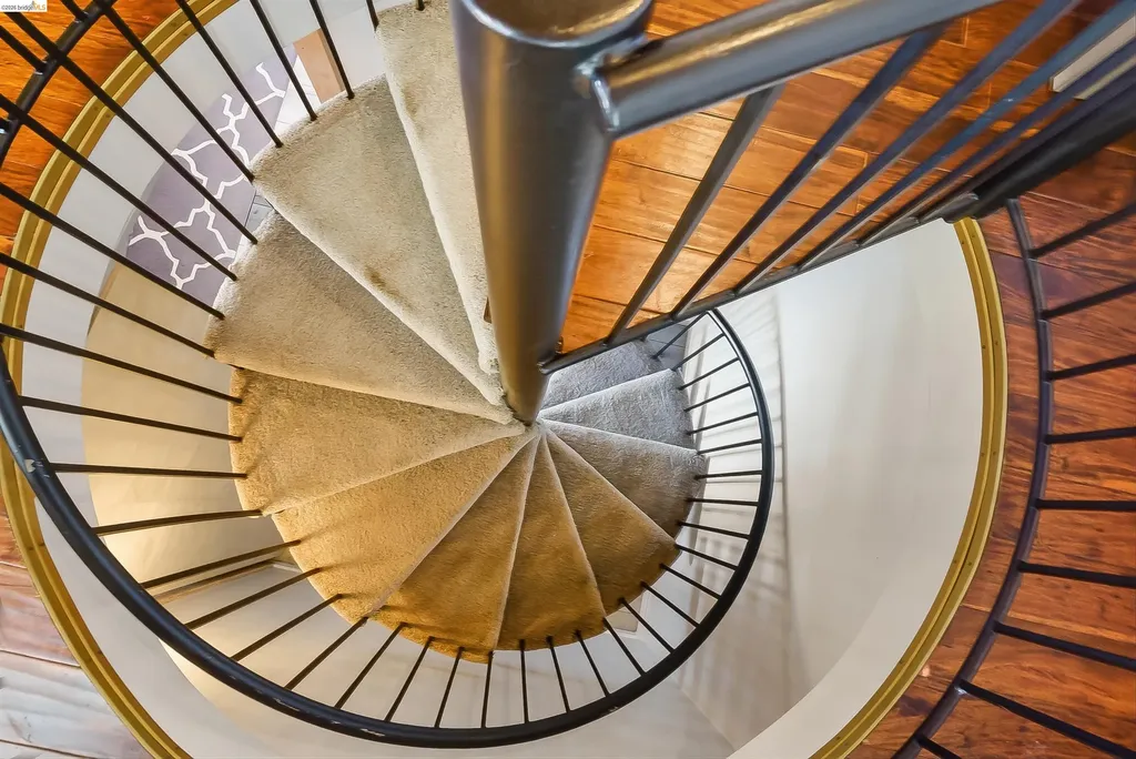 8440 Terrace Drive El Cerrito CA 94530