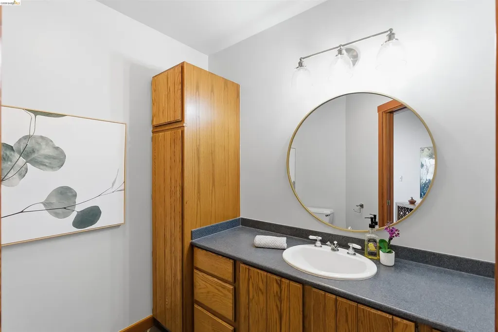 8440 Terrace Drive El Cerrito CA 94530