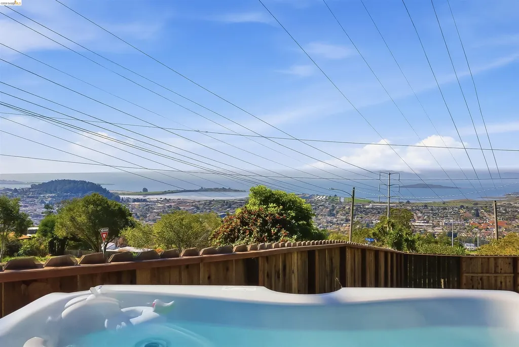 8440 Terrace Drive El Cerrito CA 94530