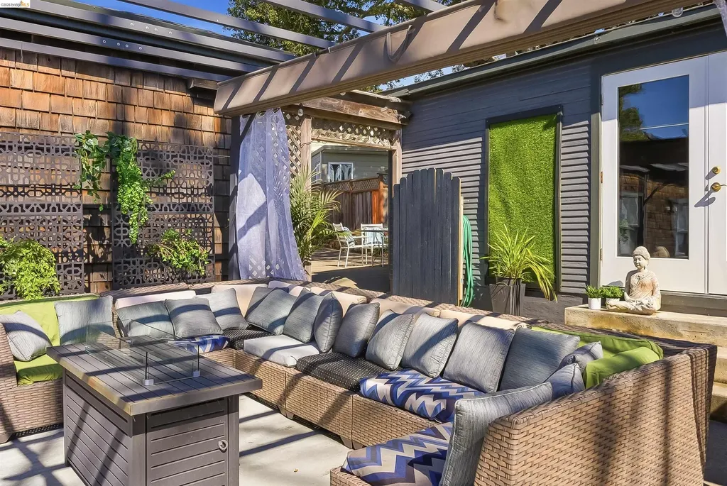 8440 Terrace Drive El Cerrito CA 94530