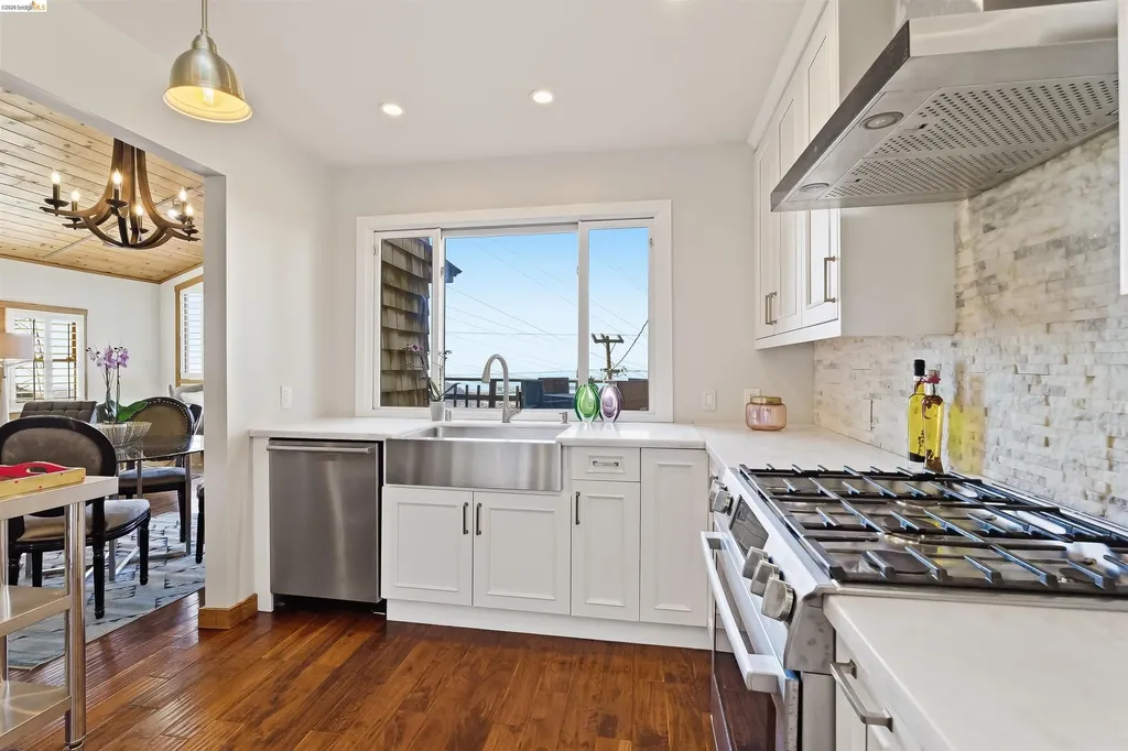 8440 Terrace Drive El Cerrito CA 94530