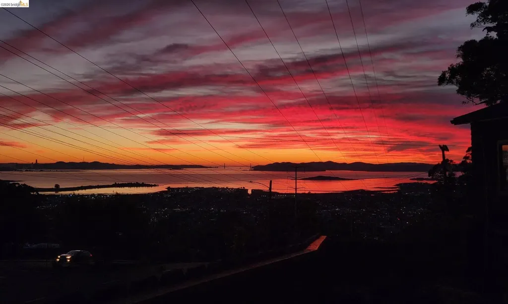 8440 Terrace Drive El Cerrito CA 94530