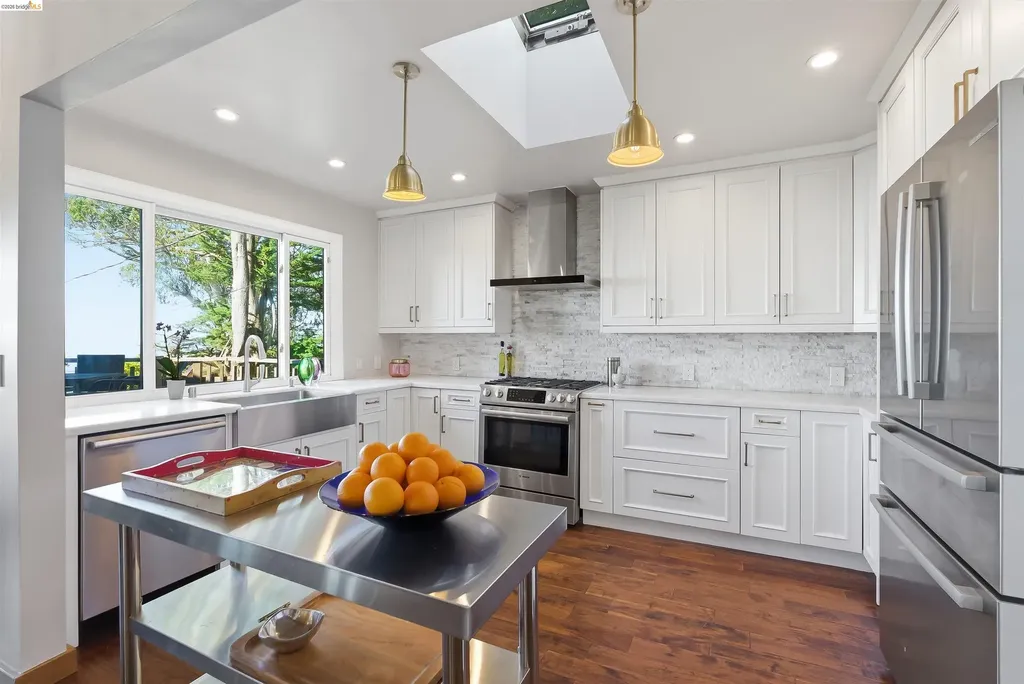 8440 Terrace Drive El Cerrito CA 94530