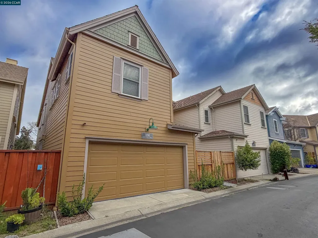 3198 Front Street Hercules CA 94547