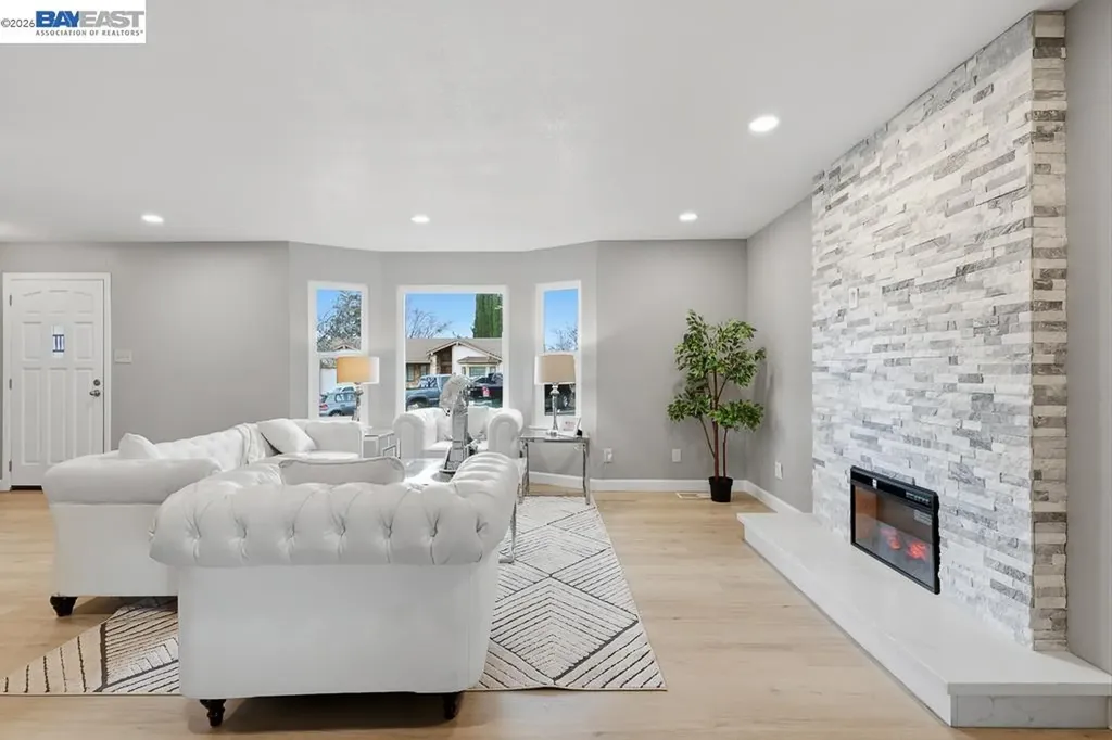 807 Bourton Court Antioch CA 94509