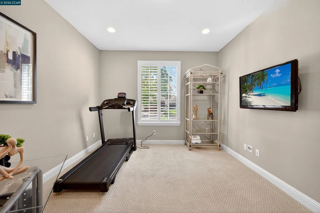 6 Tullach Place Hayward CA 94542