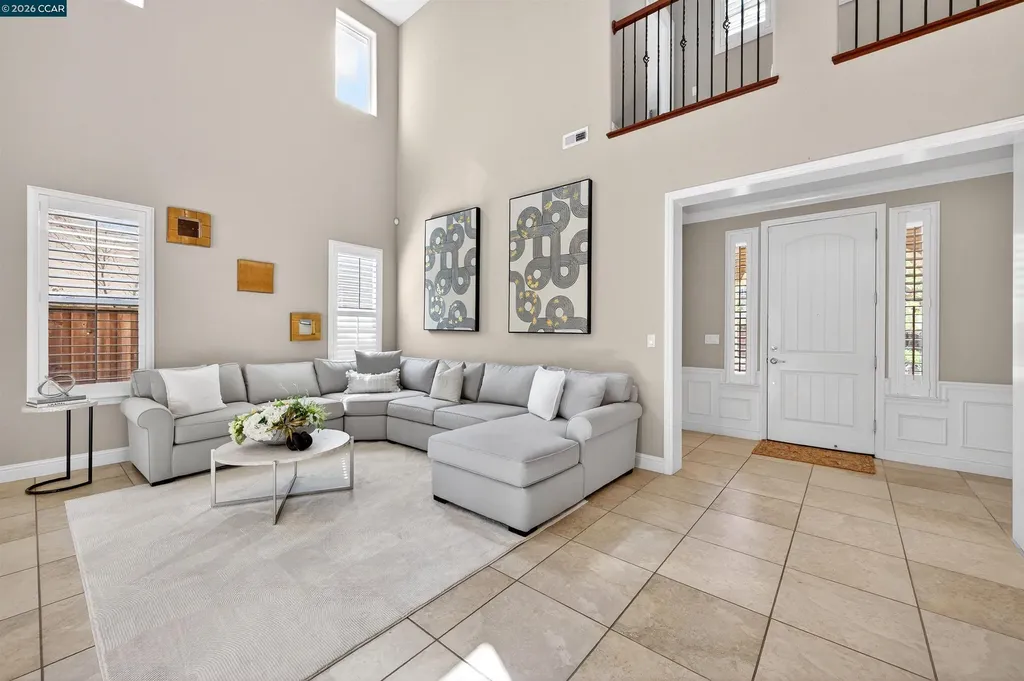6 Tullach Place Hayward CA 94542