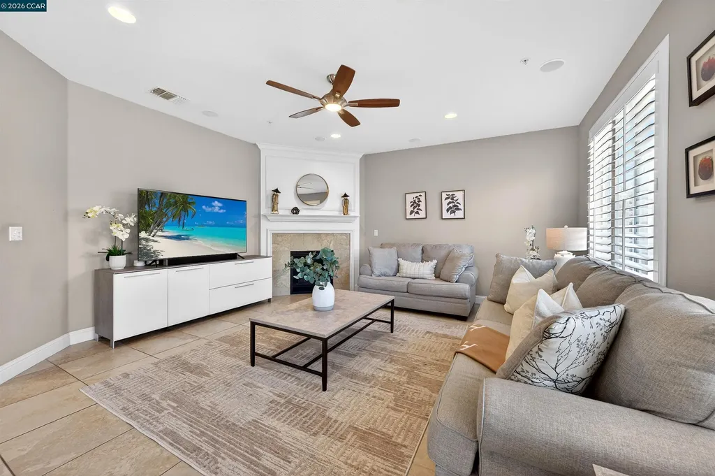 6 Tullach Place Hayward CA 94542