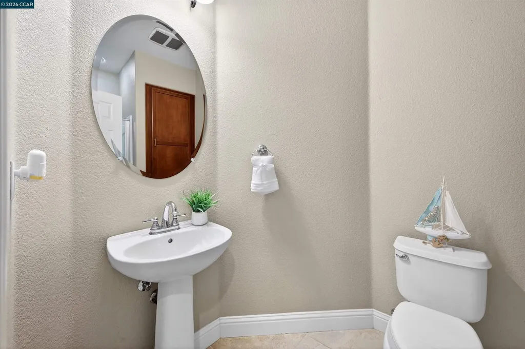 6 Tullach Place Hayward CA 94542