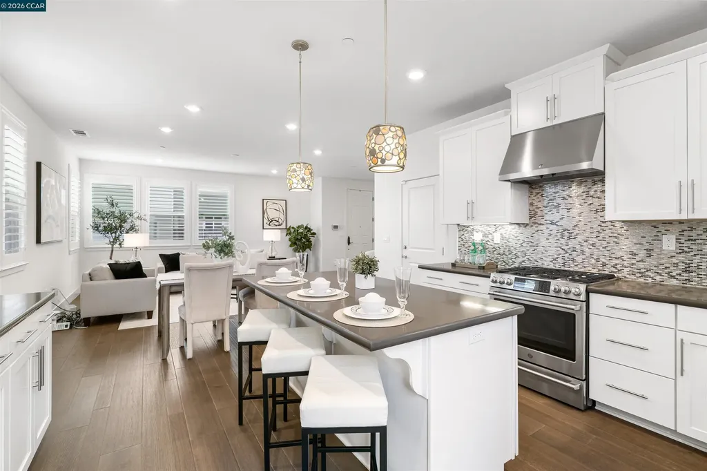 3016 Threecastles Way Dublin CA 94568