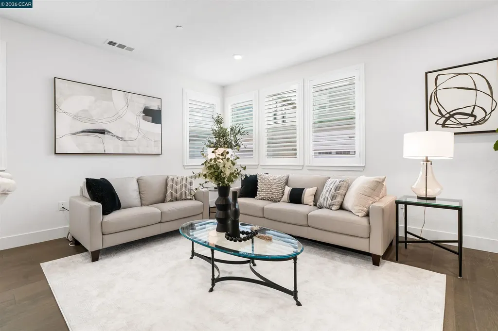 3016 Threecastles Way Dublin CA 94568