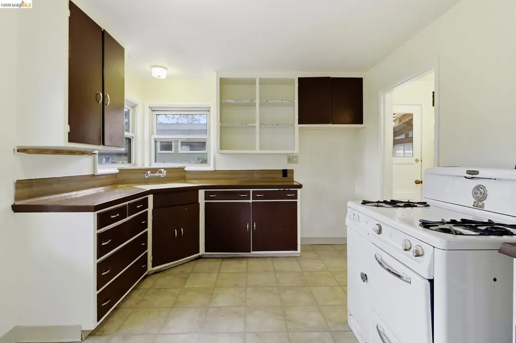 1529 Ada Street Berkeley CA 94703