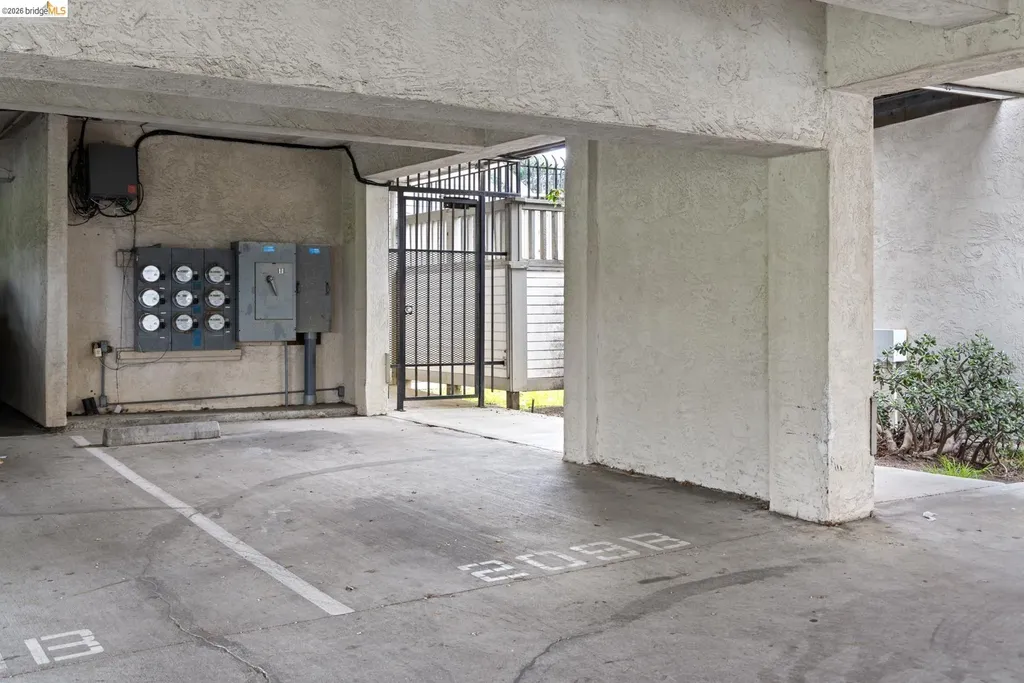 3161 Birmingham Drive Richmond CA 94806