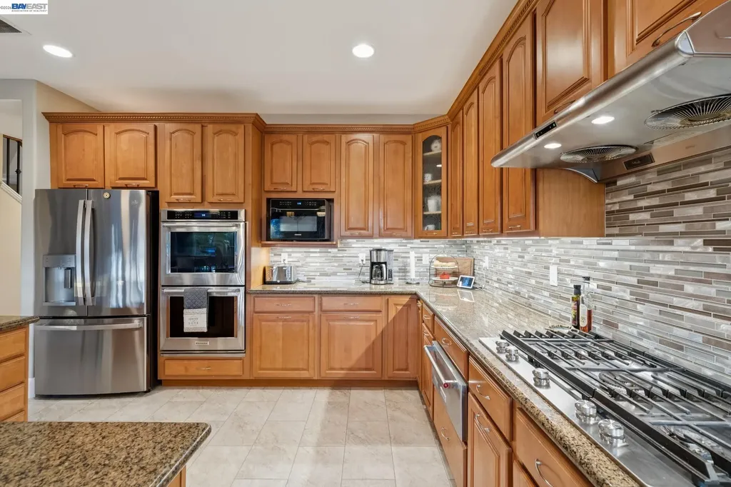2142 Prestwick Drive Discovery Bay CA 94505