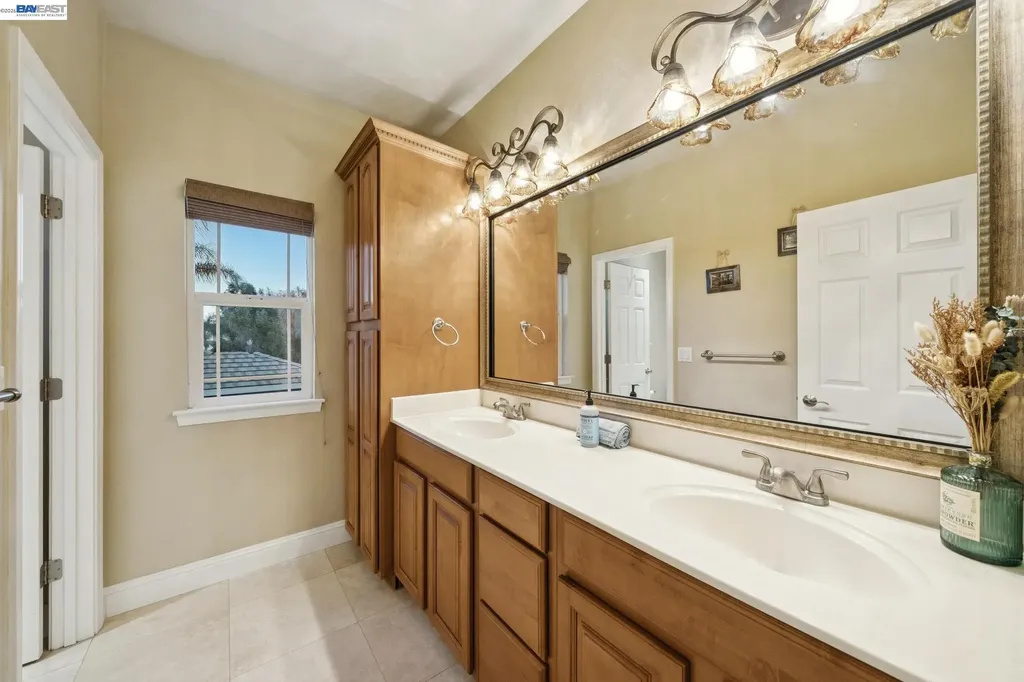 2142 Prestwick Drive Discovery Bay CA 94505