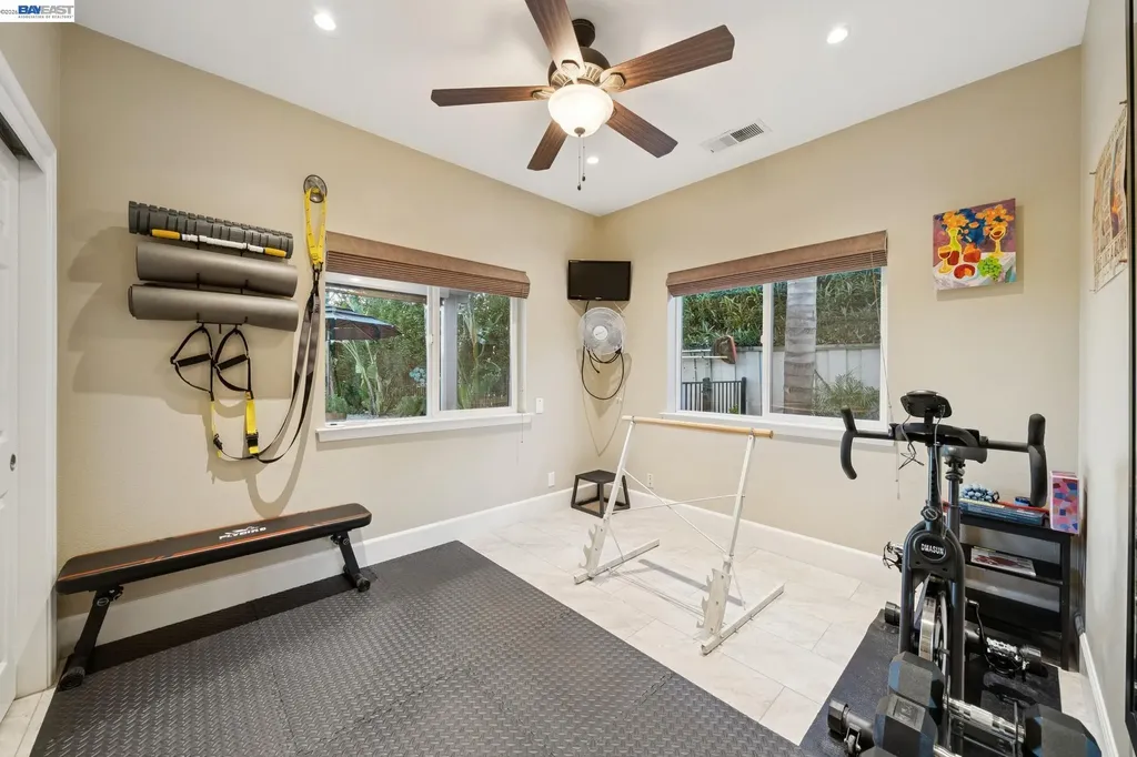 2142 Prestwick Drive Discovery Bay CA 94505