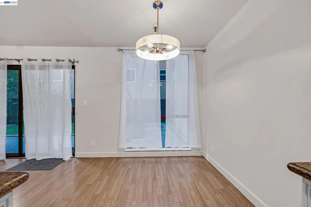 771 Kingston Avenue Oakland CA 94611