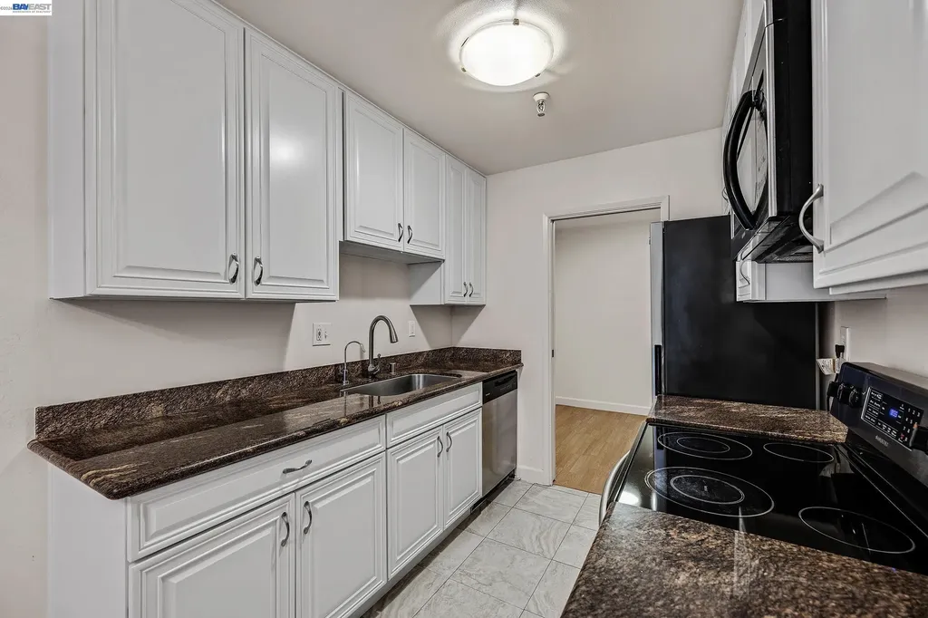 771 Kingston Avenue Oakland CA 94611