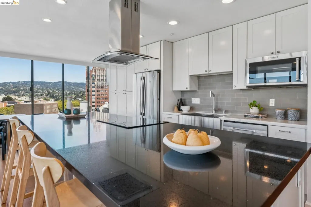 565 Bellevue Avenue Oakland CA 94610