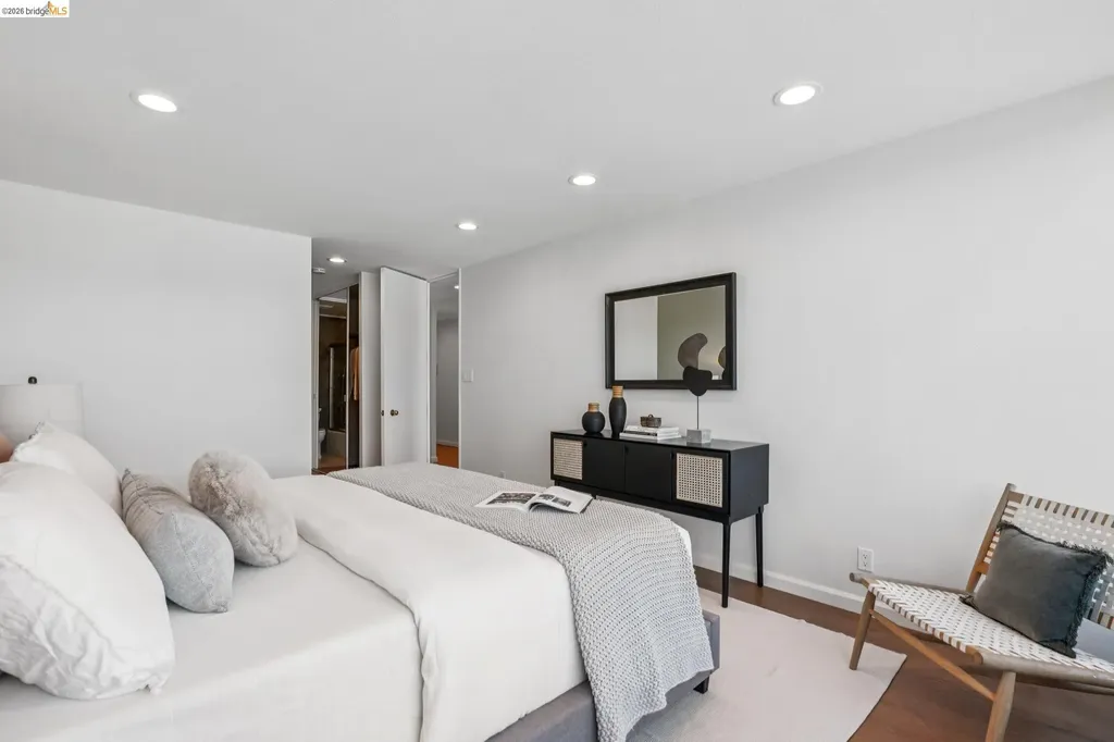 565 Bellevue Avenue Oakland CA 94610